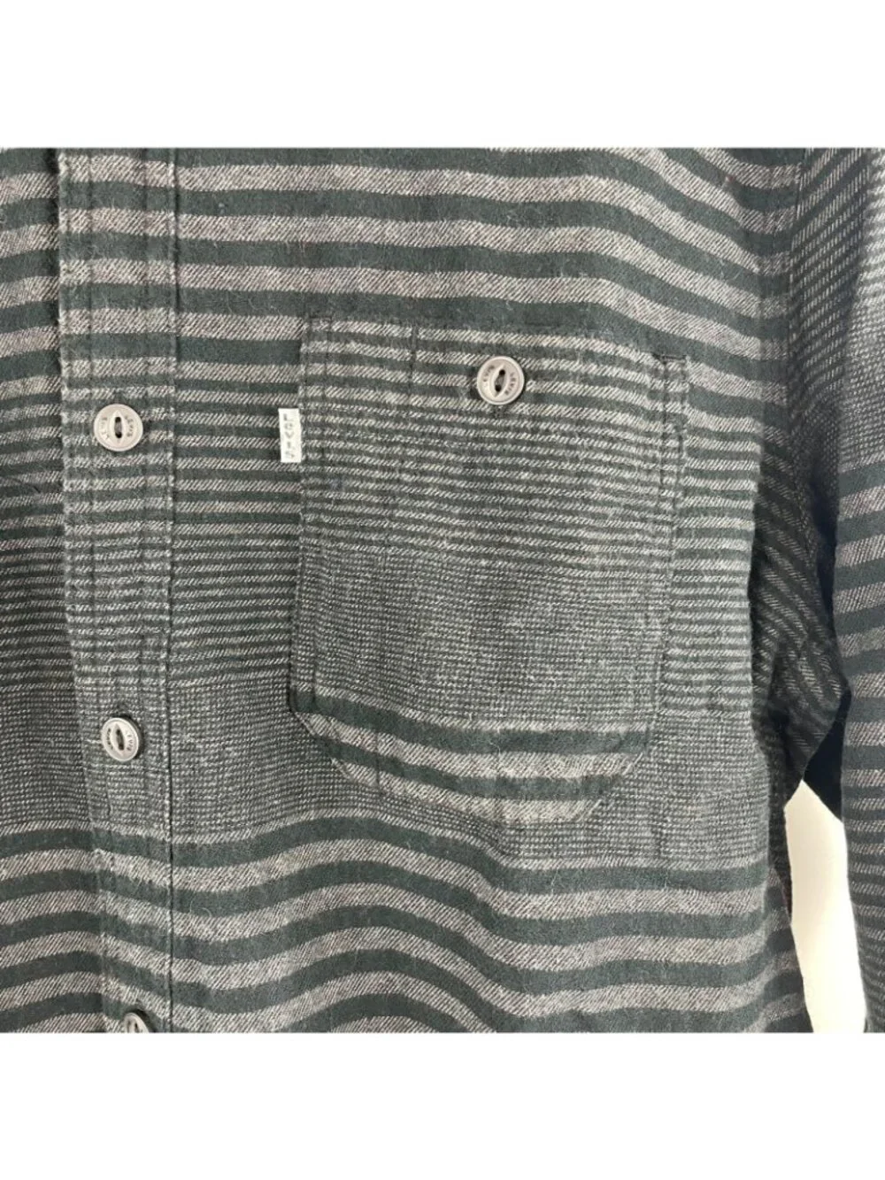 Levi's Mens Button Down Shirt Black and Gray Stripes Size M